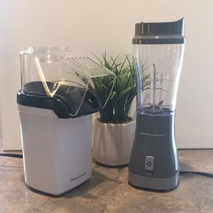 Small Blender and Small Popcorn Popper Set!